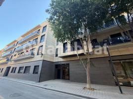 Piso, 65 m², cerca de bus y tren, seminuevo, Calle Nord, 2