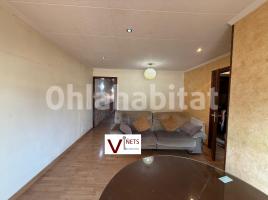 Pis, 91 m², près de bus et de train, Calle CAN NOGUERA