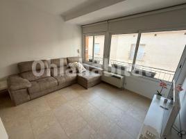 Pis, 64 m², Zona