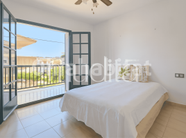  (unifamiliar adossada), 94 m², près de bus et de train