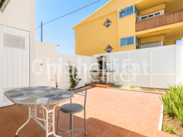  (unifamiliar adossada), 94 m², près de bus et de train