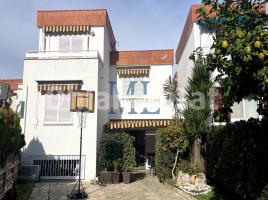 Houses (terraced house), 150 m², near bus and train, Calle Mallorca