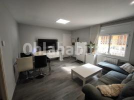 Flat, 75 m², near bus and train