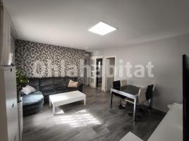 Flat, 75 m², near bus and train
