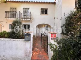 Casa (unifamiliar adossada), 188 m², Calle Hortènsia, 9