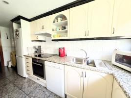 Ático, 121 m², cerca de bus y tren