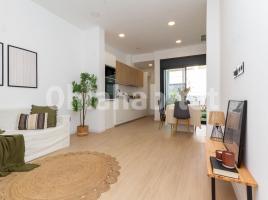 Piso, 84 m², cerca de bus y tren