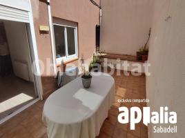 Piso, 90 m², cerca de bus y tren