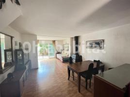 Casa (unifamiliar adossada), 130 m², Calle Acàcies