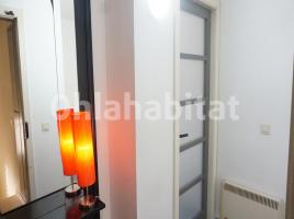 For rent flat, 62 m², near bus and train