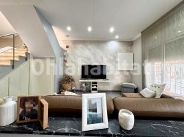 Casa (unifamiliar adosada), 169 m², cerca de bus y tren
