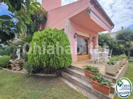 Casa (chalet / torre), 310 m², Calle de Sant Llorenç, 6