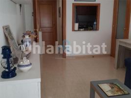 Apartament, 60 m², near bus and train, Calle de la Muralla