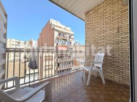 Pis, 98 m², Zona
