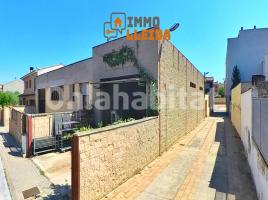 Local comercial, 151 m², cerca de bus y tren, seminuevo, Calle de Jordi Carulla i Vila, 17