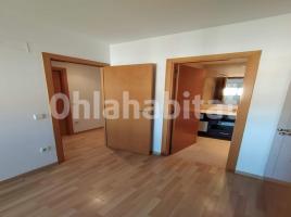 Duplex, 180 m², near bus and train, almost new, Calle de Santa Maria