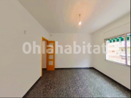 Piso, 69 m², cerca de bus y tren, Calle Onze de Setembre, 32
