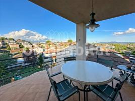 (unifamiliar adossada), 311 m², Zona