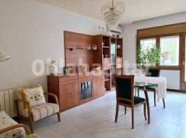 Houses (terraced house), 217 m², near bus and train, Calle de Borrell