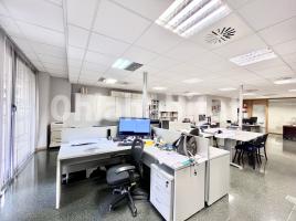 Oficina, 173 m², prop de bus i tren, Avenida de Madrid, 141