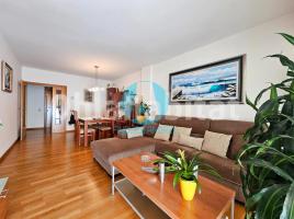 Apartament, 122 m², almost new