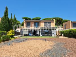 (xalet / torre), 200 m², presque neuf