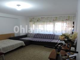 Piso, 69 m², cerca de bus y tren