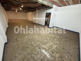 Business premises, 224 m², Zona
