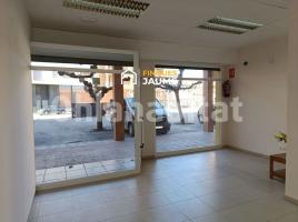 Local comercial, 140 m², Zona