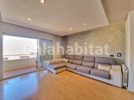 Lloguer pis, 131 m², prop de bus i tren