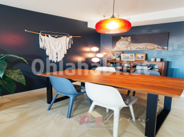  (unifamiliar adossada), 203 m², presque neuf