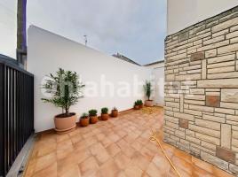 Pis, 70 m², près de bus et de train, presque neuf, Calle del Doctor Fleming