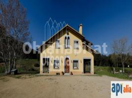 Casa (unifamiliar adosada), 350 m², Zona