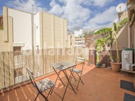 Alquiler ático, 50 m², cerca bus y metro, Calle de Fontcoberta