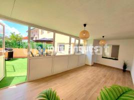 Flat, 100 m²