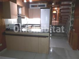 Pis, 115 m², prop de bus i tren, Calle dels Cortada