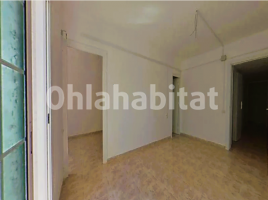 Pis, 55 m², près de bus et de train, Pasaje de Milans, 23