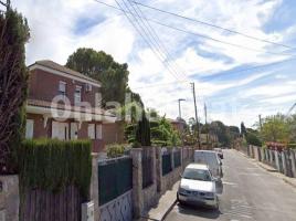 Houses (villa / tower), 276 m², Calle la Vinya