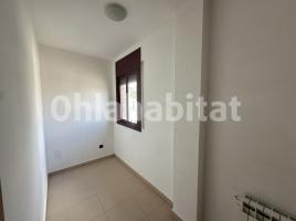Louer  (unifamiliar adossada), 206 m², presque neuf