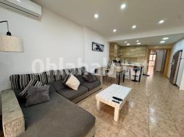 Duplex, 133 m², near bus and train