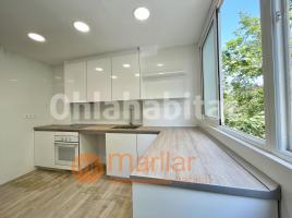 Pis, 115 m², prop bus i metro, Calle de Guipúscoa