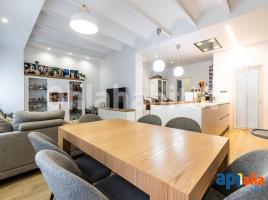 Houses (terraced house), 335 m², near bus and train