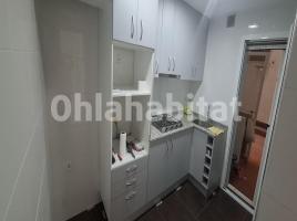 Pis, 58 m², prop de bus i tren, Calle Mina