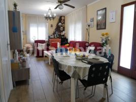 Houses (villa / tower), 238 m²