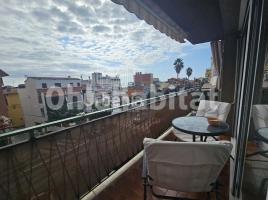 Pis, 106 m², Zona