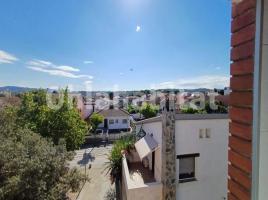 Pis, 65 m², Zona