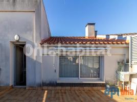 Ático, 118 m², cerca de bus y tren, seminuevo