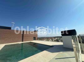 Pis, 106 m², presque neuf