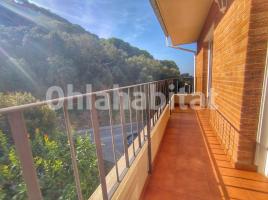 Casa (unifamiliar adosada), 240 m²