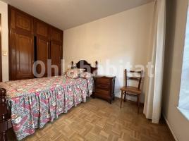 Louer pis, 93 m², Calle do Pintor Lino Villafinez